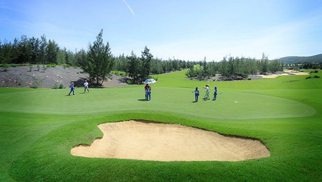 FLC Golf Championship 2017: Tặng căn hộ khách sạn cho golfer mua biệt thự