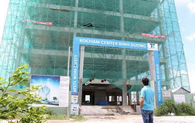Thủ tục h&agrave;nh ch&iacute;nh &ldquo;h&agrave;nh&rdquo; doanh nghiệp bất động sản
