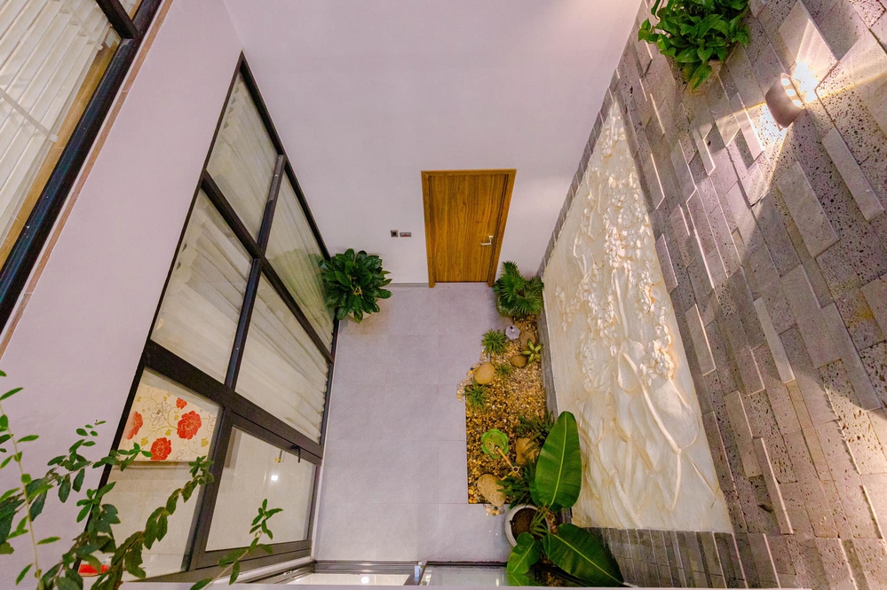 Ngôi nhà phố 110m2 của vợ chồng 9x: Tổng chi phí 2,8 tỷ đồng, xây dựng trong 299 ngày, thành quả cực mỹ mãn - Ảnh 6. Ngôi nhà phố 110m2 của vợ chồng 9x: Tổng chi phí 2,8 tỷ đồng, xây dựng trong 299 ngày, thành quả cực mỹ mãn - Ảnh 6.