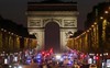 Paris: Xả súng giữa đại lộ Champs Élysées, một cảnh sát thiệt mạng