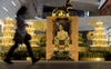 Sau một năm để tang nhà vua, kinh tế Thái Lan chuẩn bị hồi sinh