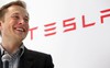 Lỗ đầm đìa, Tesla của Elon Musk vẫn vượt General Motors để trở thành công ty ô tô có giá trị vốn hóa lớn nhất nước Mỹ
