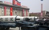 Triều Tiên lấy tiền đâu để xây kho vũ khí lớn?