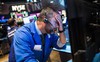 Dow Jones giảm 666 điểm, chứng khoán Mỹ rung lắc