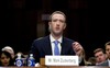 Mark Zuckerberg: “Chúng tôi không phạm luật vì rõ ràng đã thông báo rằng Facebook có thể thu thập dữ liệu của người dùng”