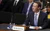 Mark Zuckerberg đến Nghị Viện Mỹ: Vở kịch về