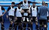 Iran vượt nghịch cảnh bị Mỹ cấm vận... giày ở World Cup ra sao?