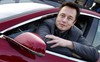 Elon Musk sẽ gửi tặng David Einhorn 