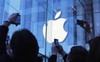 Apple trở thành công ty nghìn tỷ USD đầu tiên trên thế giới