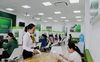 Tỷ giá trung tâm giảm phiên đầu tuần, USD tự do thấp hơn đáng kể so với USD ngân hàng