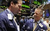 Chứng khoán Mỹ giao dịch trong sắc xanh sau khi số liệu việc làm được công bố, Dow Jones hồi phục gần 200 điểm