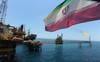 Iran cảnh báo OPEC đang sụp đổ khi những thành viên chống lại nhau