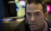 Cổ phiếu ngành ngân hàng đồng loạt trượt dốc, Dow Jones có lúc giảm gần 600 điểm