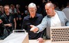 Nhà thiết kế iPhone chuẩn bị rời Apple