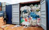 Indonesia siết nhập khẩu rác thải từ các nước giàu