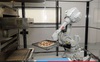 ‘Vận hạn’ tiếp tục đeo bám Masayoshi Son: Startup làm pizza bằng robot được Softbank đầu tư hơn 300 triệu USD sa thải 1 nửa nhân viên, ngừng bán pizza