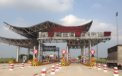 BOT Cầu Thái Hà lỗ 85 tỷ đồng nửa đầu năm, cổ phiếu vẫn tăng gấp 5 lần kể từ ngày chào sàn BOT Cầu Thái Hà lỗ 85 tỷ đồng nửa đầu năm, cổ phiếu vẫn tăng gấp 5 lần kể từ ngày chào sàn