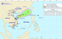 Áp thấp nhiệt đới cách đất liền Quảng Trị - Quảng Ngãi 180km