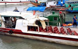 Tàu cao tốc chở 46 du khách bị tàu cá đâm ở Vân Đồn