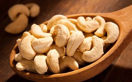 Hàng loạt nhà máy điều Việt Nam đóng cửa Hàng loạt nhà máy điều Việt Nam đóng cửa
