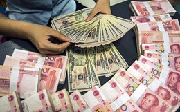 Chỉ cần đồng Nhân dân tệ "bật chốt", cả thế giới sẽ chao đảo vì "bão giảm giá tiền tệ"? Chỉ cần đồng Nhân dân tệ "bật chốt", cả thế giới sẽ chao đảo vì "bão giảm giá tiền tệ"?