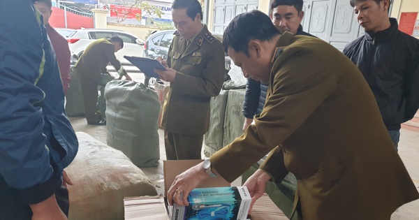 Thu giữ gần 1.000 túi dầu ủ tóc do Trung Quốc sản xuất không có hóa đơn hợp pháp kèm theo