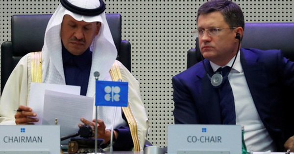 OPEC+ cắt giảm mạnh sản lượng dầu