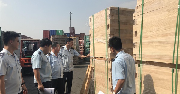 Tràn lan hàng giả, hàng nhái cuối năm