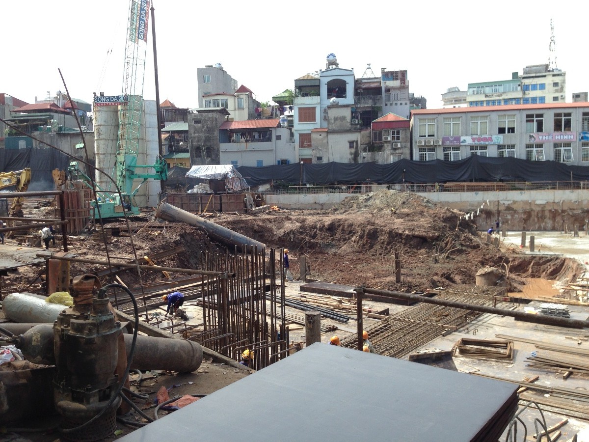  Hiện tại, các căn hộ dự án Hanoi Aqua Central có giá từ 60-80 triệu đồng/m2. 