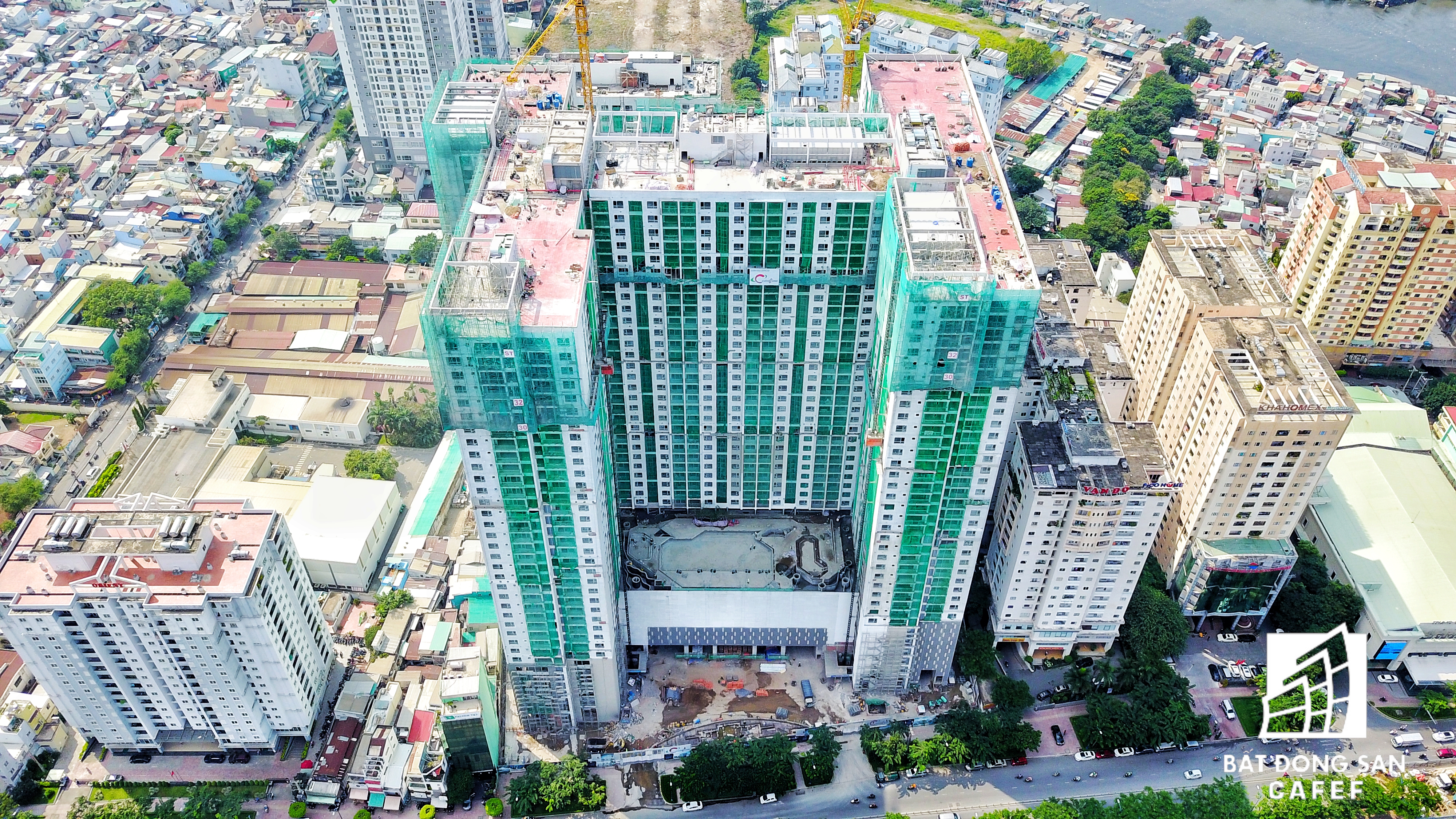Dự án The Gold View của TNR Holdings đang thi công các hạng mục cuối cùng trước khi giao cho khách hàng dọn về sinh sống