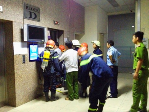 Lực lượng tính năng ở hiện trường giải cứu an toàn 14 người