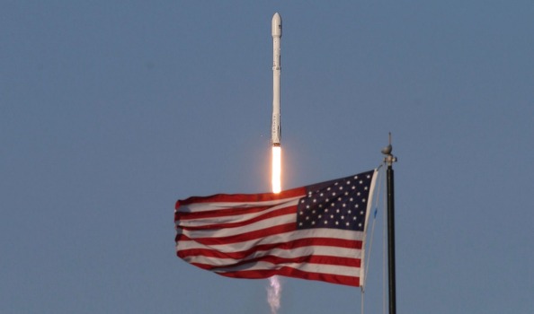 
Tên lửa tái sử dụng đưa thành công tàu vệ tinh vào không gian.
