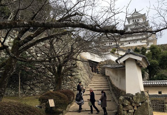 Lâu đài Himeji, điểm du lịch không thể bỏ qua khi đến Nhật Bản - Ảnh 5.