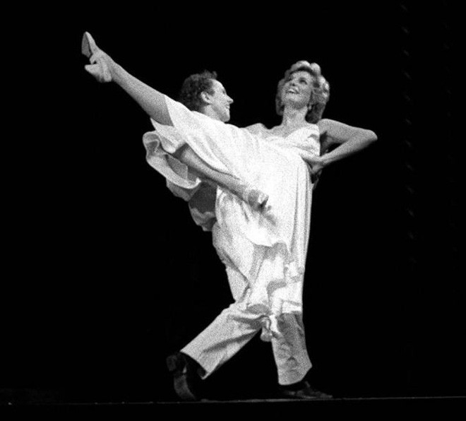 Món quà Giáng sinh bất ngờ công nương Diana dành tặng cho ...