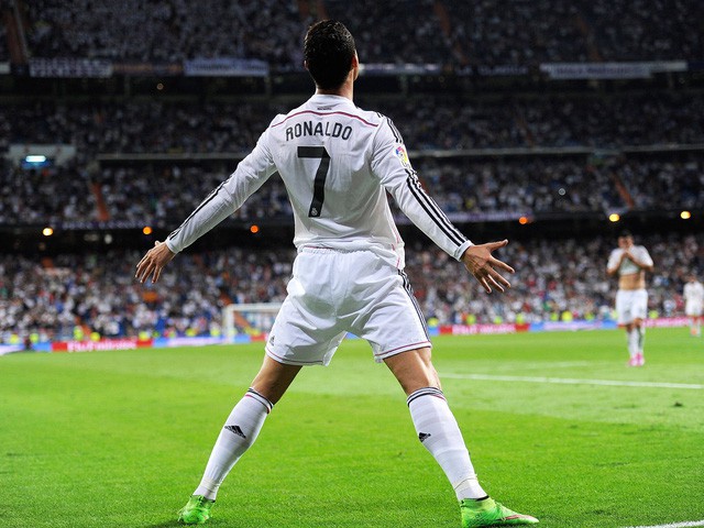 Cristiano Ronaldo: Câu chuyện thành công của chiến thần đi lên từ nỗ lực - Ảnh 4.