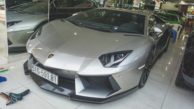 Ông chủ cafe Trung Nguyên tậu Lamborghini Aventador DMC độc nhất Việt Nam