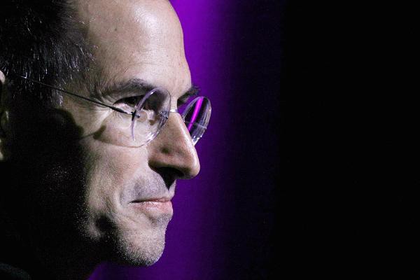 Lấy hình mẫu lý tưởng là Jeff Bezos và Steve Jobs, người đàn ông 31 tuổi này là CEO của công ty trị giá hơn 3 tỷ đô - Ảnh 1.