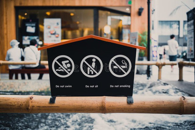 Nhật Bản: Mất cả gia tài nếu hút thuốc lá nơi công cộng - Ảnh 2.