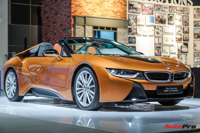 BMW i8 Roadster  i8 Coupe vừa ra mắt có gì đặc biệt  VOVVN