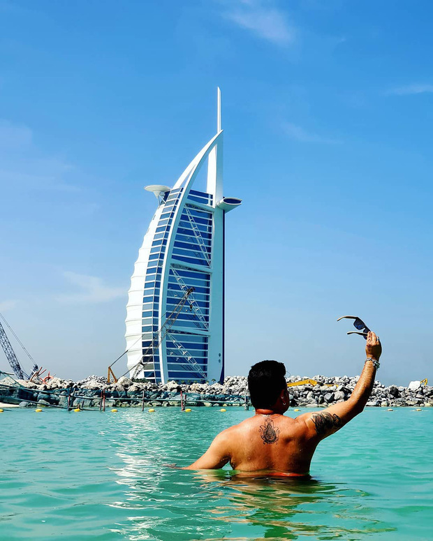 Du lịch Dubai và 9 điều cấm kị khiến du khách ngỡ ngàng: Mang thuốc có thể bị phạt, hôn nhau ở nơi cộng cộng bị xem là phạm luật! - Ảnh 2.