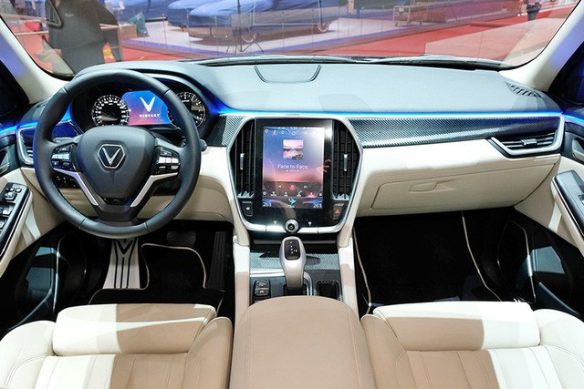VinFast Lux V8 - SUV sẽ ra mắt vào năm 2020, số lượng giới hạn - Ảnh 2.