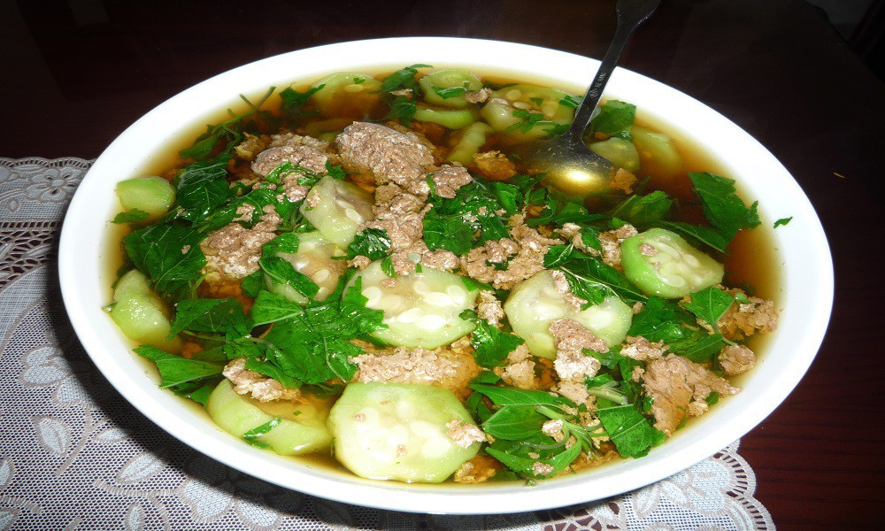 Loại rau giá lại rẻ bèo được bán đầy chợ, dùng nấu canh rất ngon và tận ...