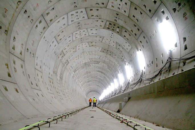 Cận cảnh metro số 1 sắp ra mắt tại TP HCM - Ảnh 6. Cận cảnh metro số 1 sắp ra mắt tại TP HCM - Ảnh 6.