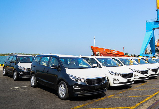 THACO xuất khẩu Kia Sedona 2020 phiên bản 11 chỗ sang Thái Lan, tiết lộ các chi tiết nội địa hóa để được miễn thuế, có giá rẻ - Ảnh 1.
