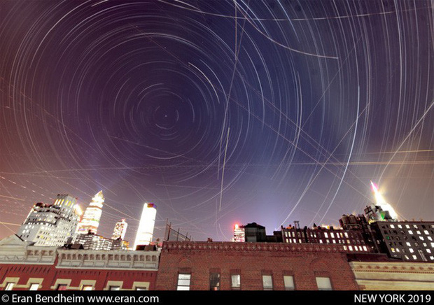 2 bức ảnh cho thấy Covid-19 đã dọn sạch bầu trời thành phố New York như thế nào - Ảnh 2.