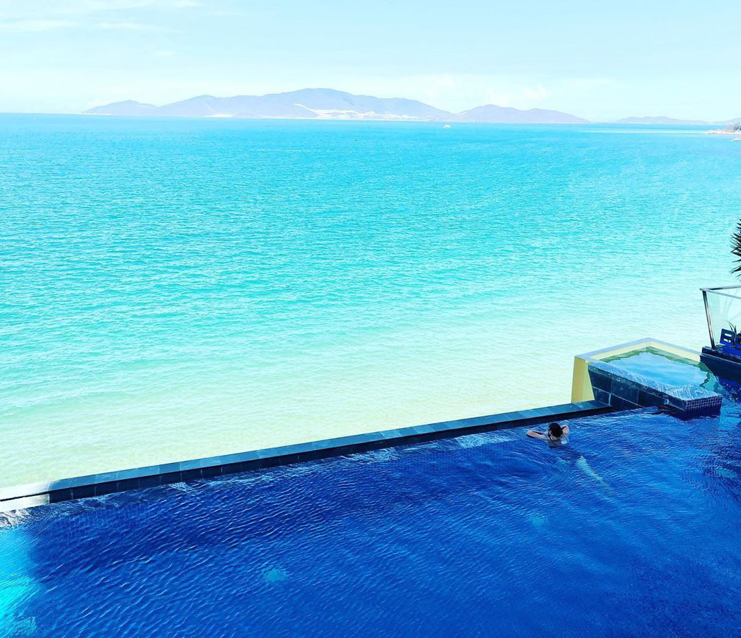 4 khách sạn 5 sao đáng ở nhất khi tới Nha Trang: Hồ bơi vô cực view tầng cao sang chảnh, giá còn giảm tới 50%! - Ảnh 4. 4 khách sạn 5 sao đáng ở nhất khi tới Nha Trang: Hồ bơi vô cực view tầng cao sang chảnh, giá còn giảm tới 50%! - Ảnh 4.