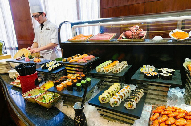 Tại sao khách sạn thường phục vụ buffet sáng miễn phí cho khách thuê phòng? - Ảnh 1.