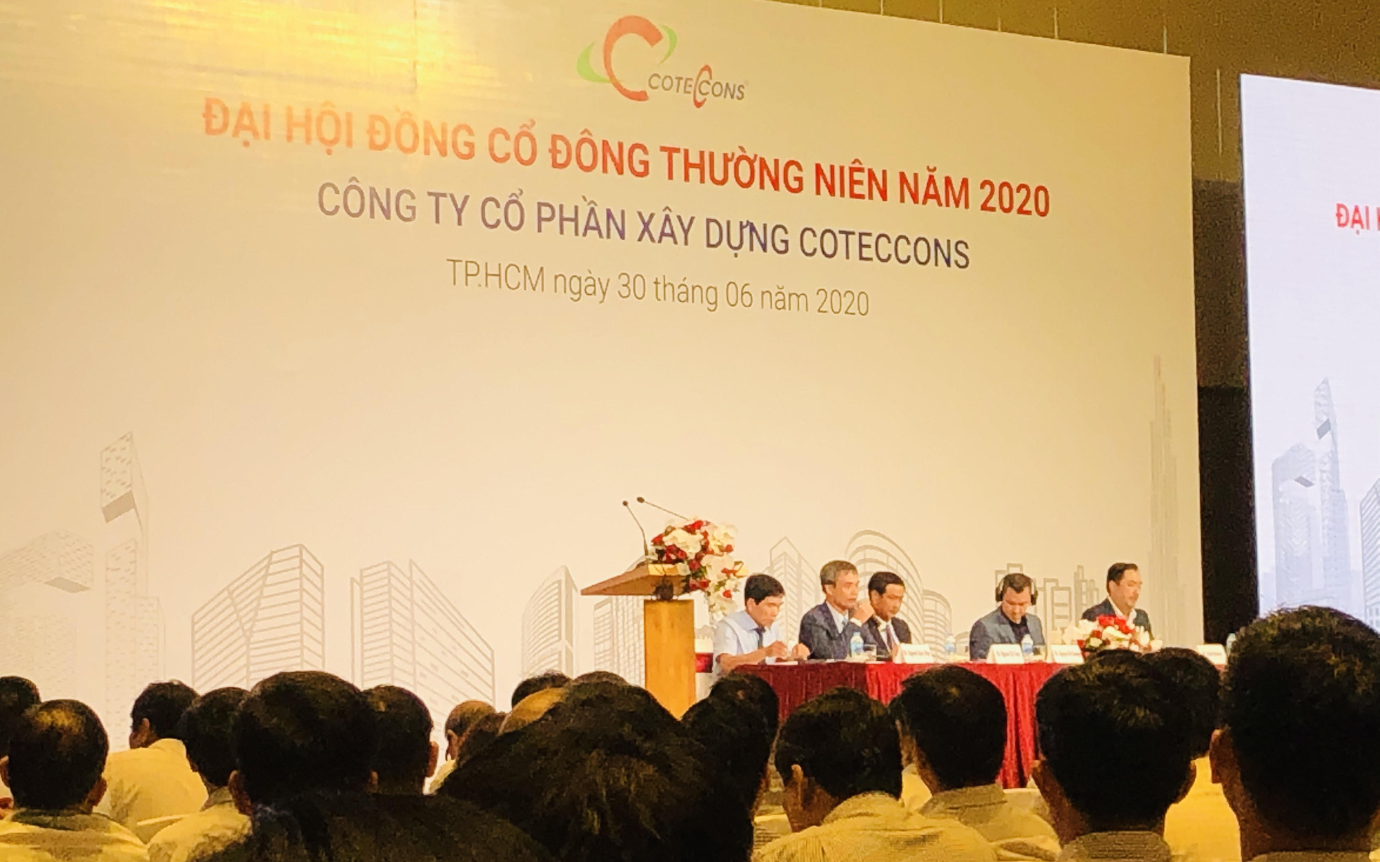 Chủ tịch Nguyễn Bá Dương: Ai bỏ tiền mua Coteccons đều muốn Coteccons tốt hơn, sẽ mua thêm cổ phiếu vì