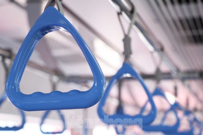 Có gì bên trong đoàn tàu metro số 1 của TPHCM? - Ảnh 6. Có gì bên trong đoàn tàu metro số 1 của TPHCM? - Ảnh 6.