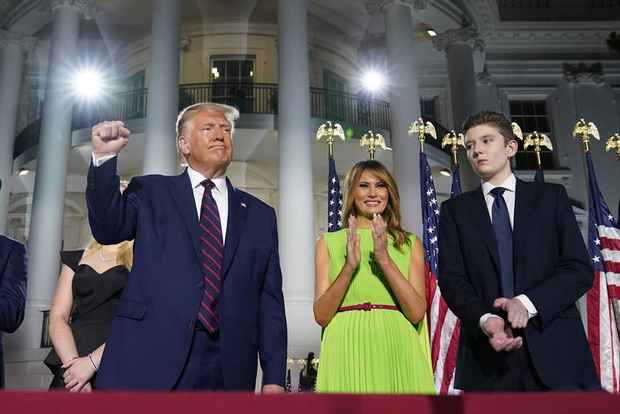 Hoàng tử Nhà Trắng Barron Trump: Xuất thân hơn người, học cực giỏi nhưng lý do ánh mắt luôn buồn bã khiến ai cũng thương cảm - Ảnh 6.